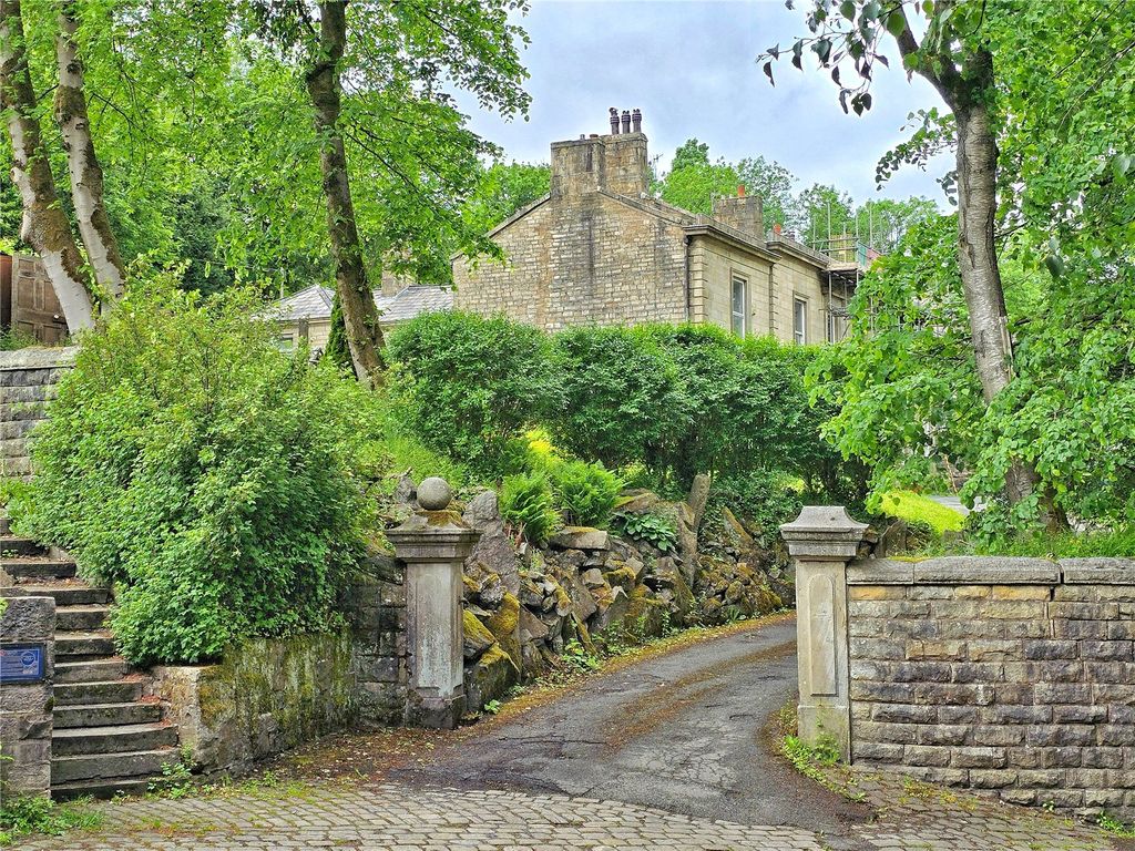 Property photo 1 of 55 Grand Period Home
