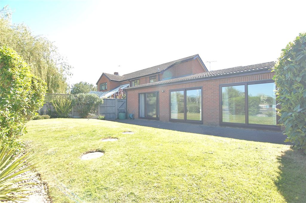 Property photo 1 of 15 Picture No. 14