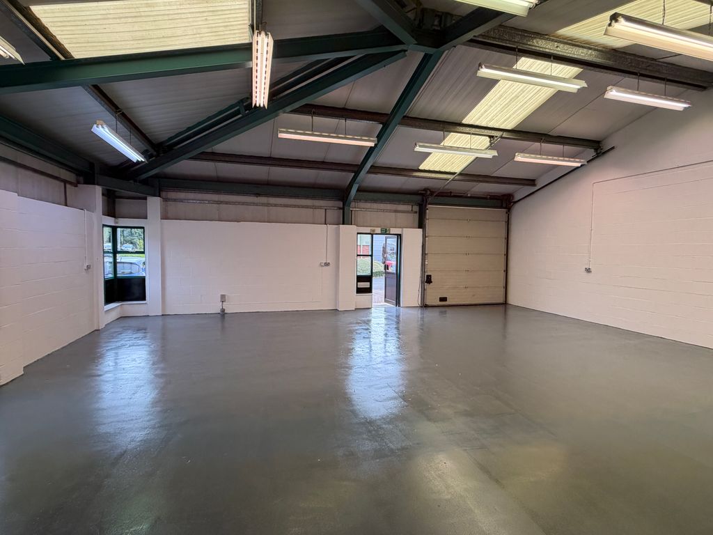 Property photo 2 of 5