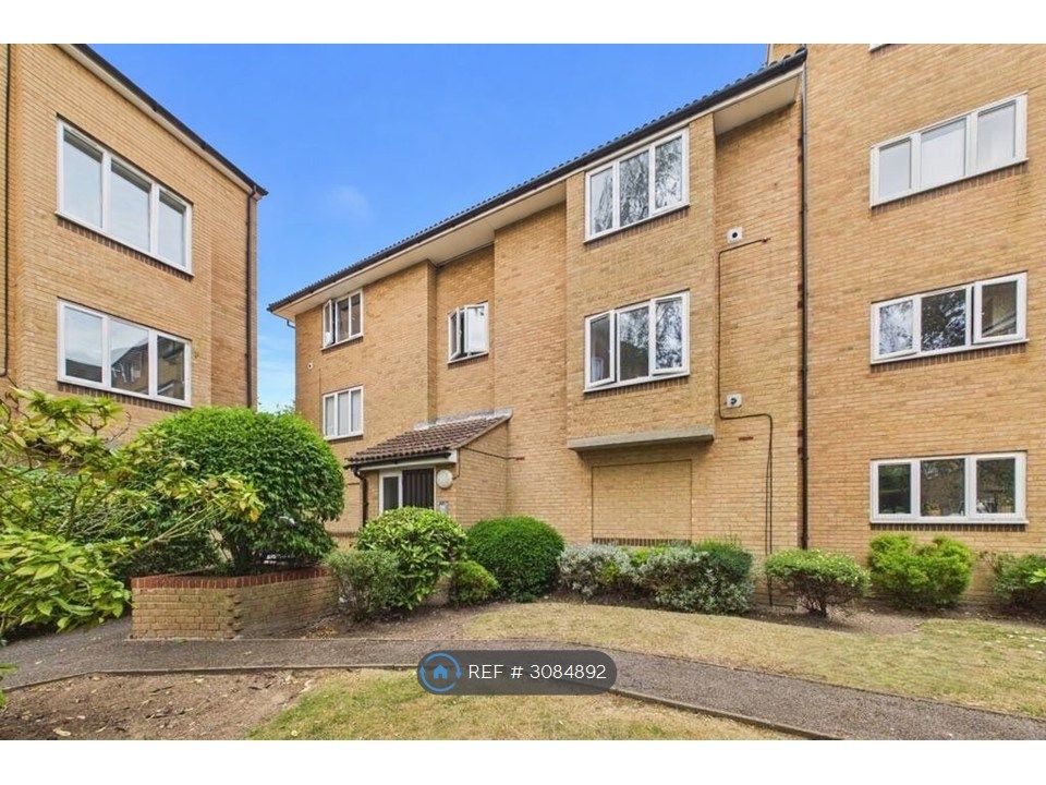 Property photo 1 of 8