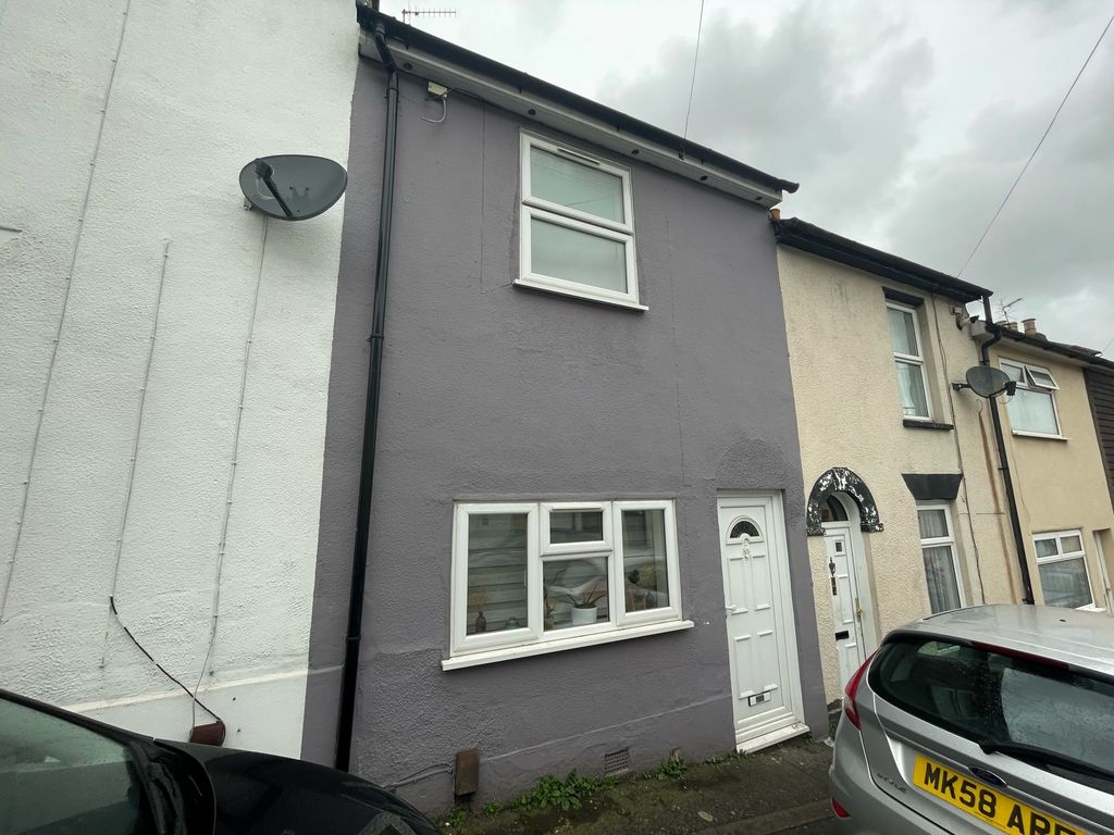 Property photo 1 of 10