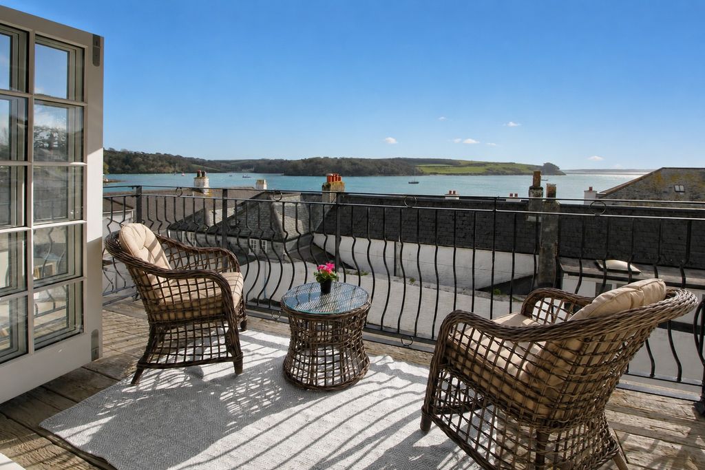 Property photo 1 of 28 5178130