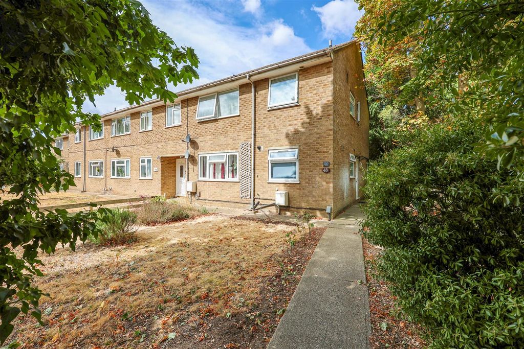 Property photo 1 of 16 External