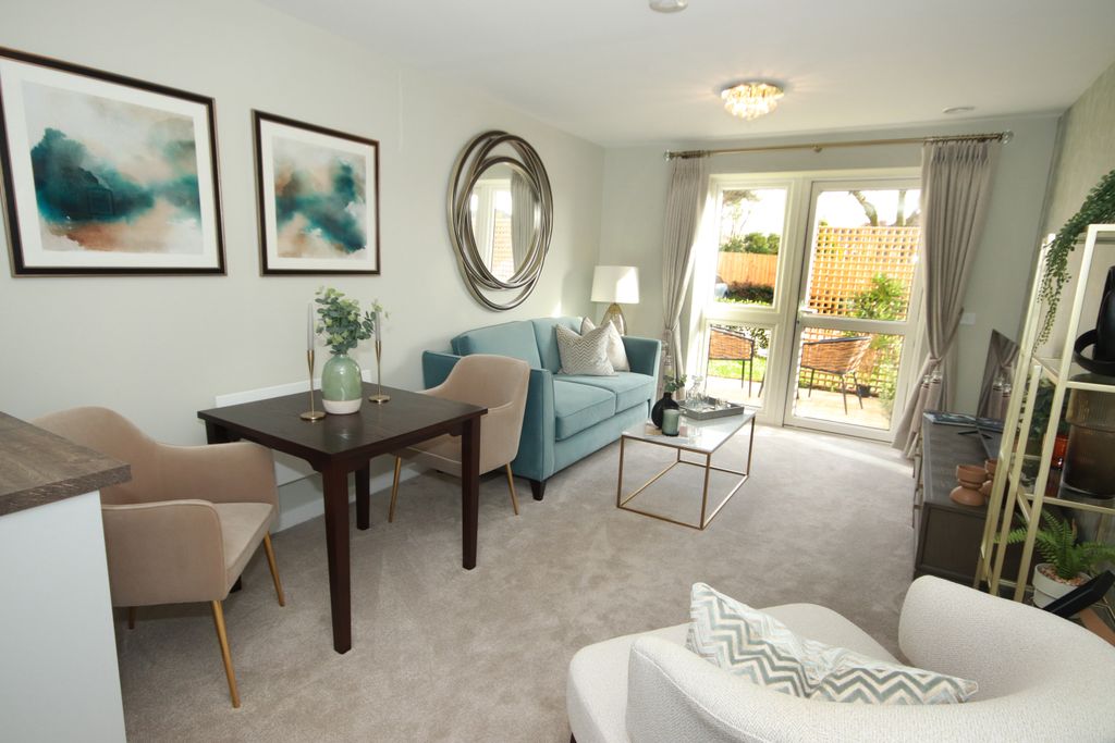 Property photo 3 of 14