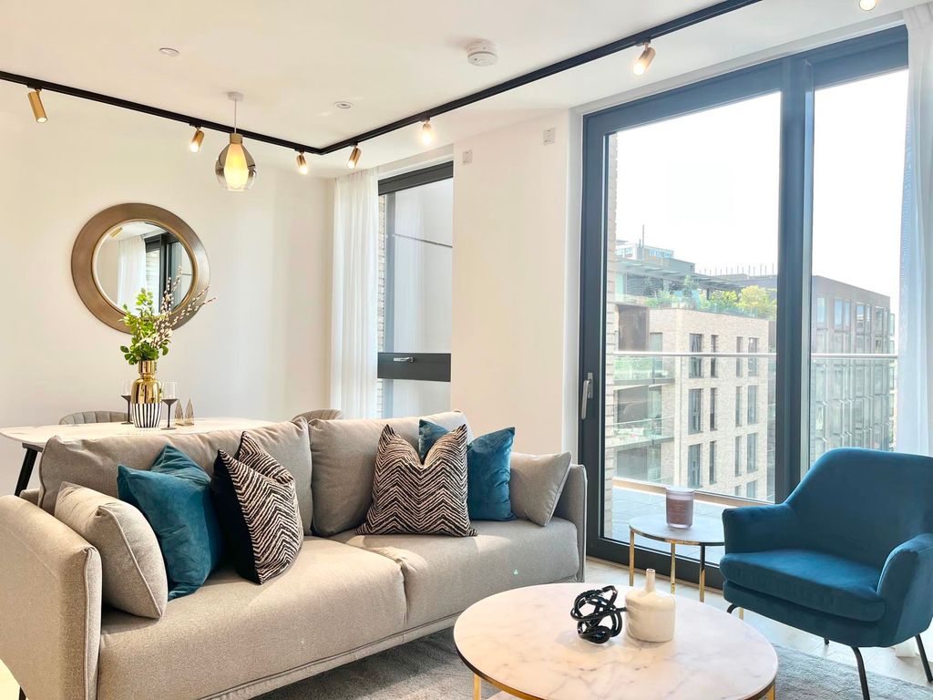 Property photo 2 of 15