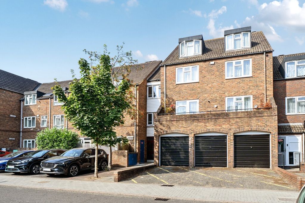 Property photo 1 of 16 Picture No. 02