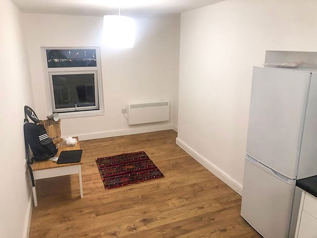 Property photo 3 of 3