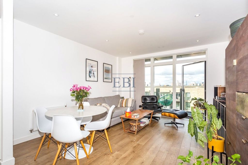 Property photo 1 of 21 Picture No. 30