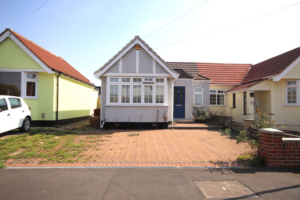 Property photo 1 of 14 Front.Jpg