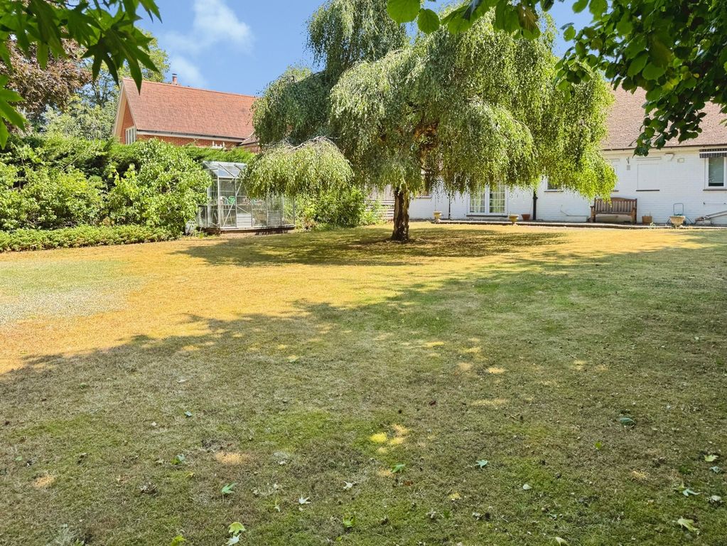 Property photo 2 of 19 Pbox-Img.Jpg