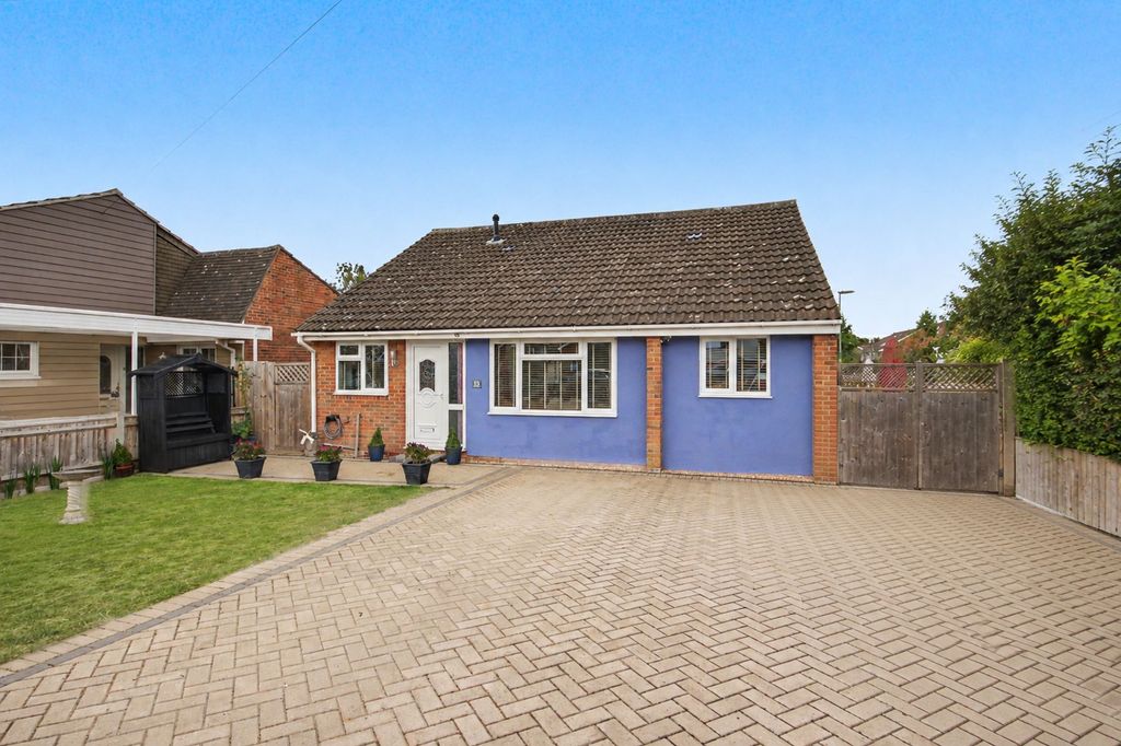 Property photo 1 of 11