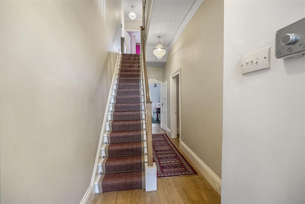 Property photo 2 of 16 Hallway