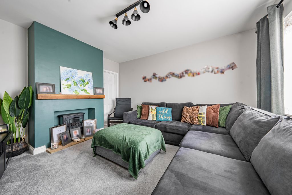 Property photo 3 of 18 Photo Feb 06 2026, 12 23 06 Pm