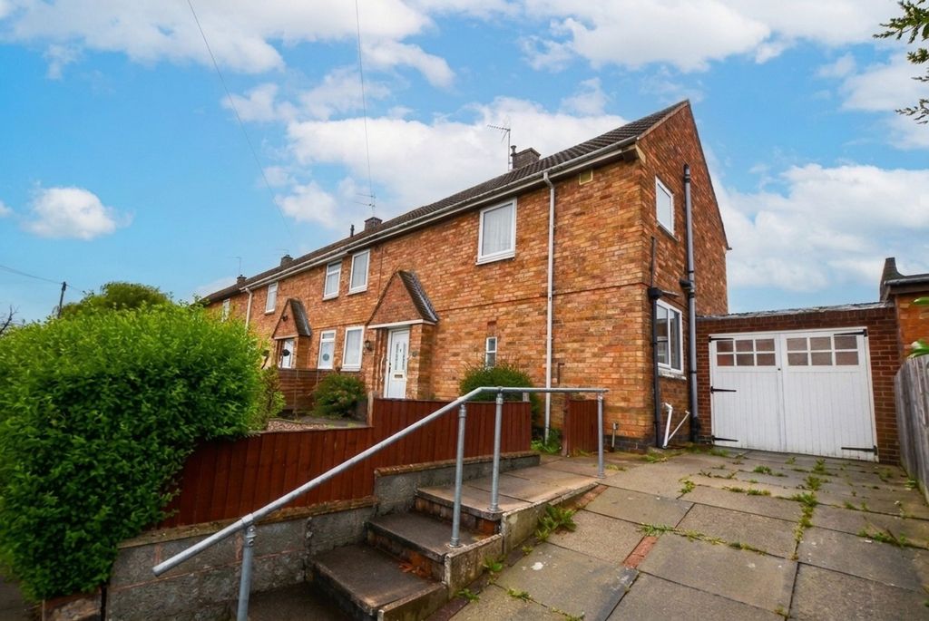 Property photo 1 of 18