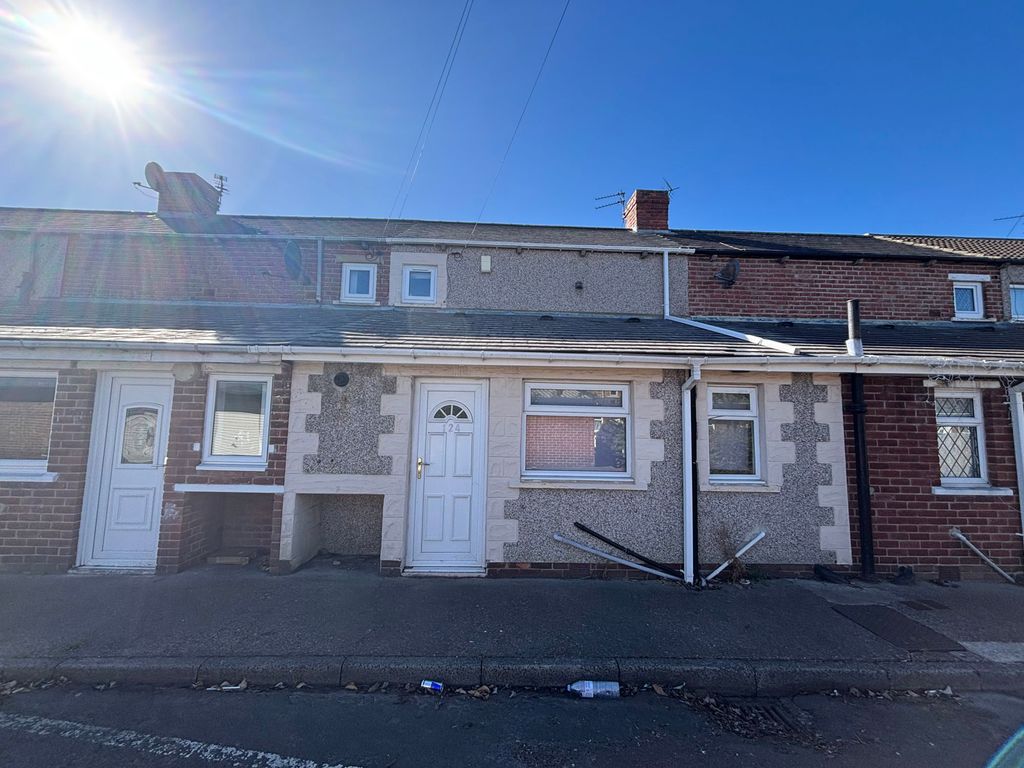 Property photo 1 of 2
