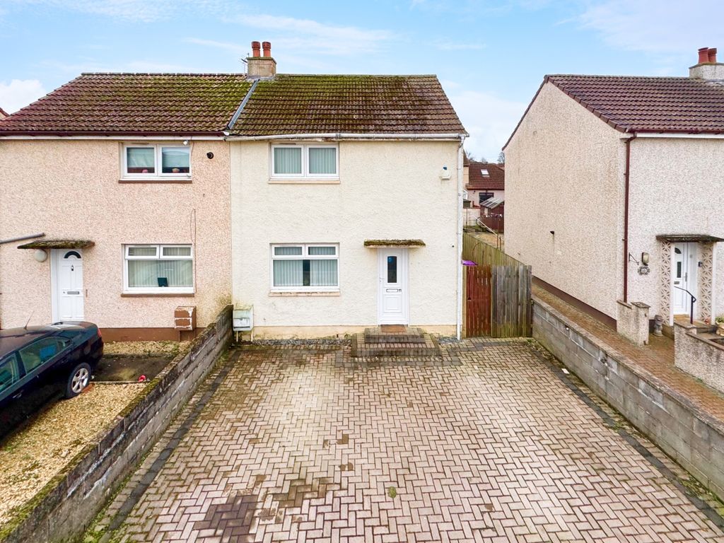 Property photo 1 of 17 Churchill Avenue, Kilwinning Two Brdroom Semi Deta