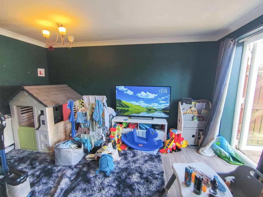 Property photo 3 of 21