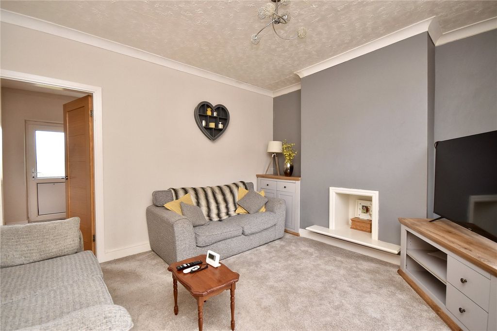 Property photo 3 of 13 Picture No. 08