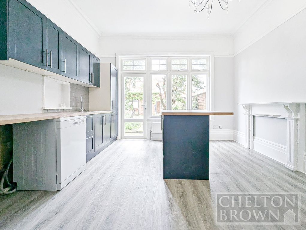 Property photo 2 of 49 Kitchen