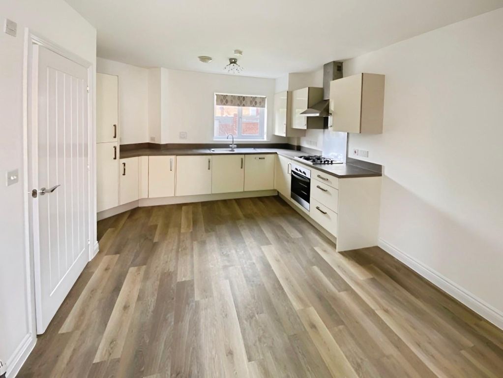 Property photo 2 of 13 Kitchen Area.Jpg