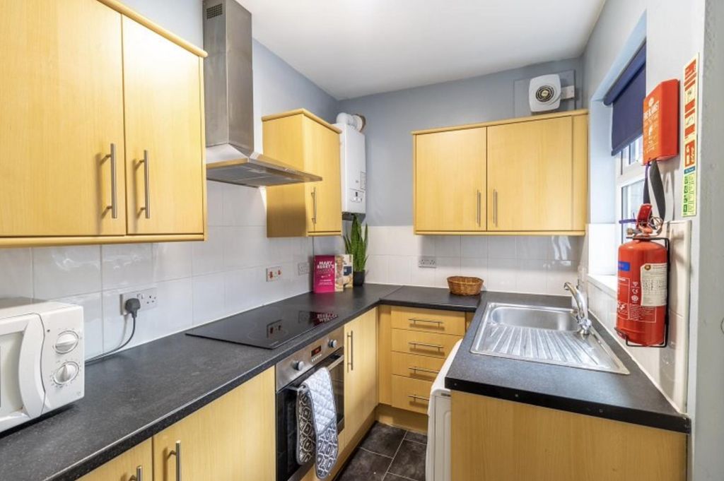 Property photo 1 of 16 4.Png