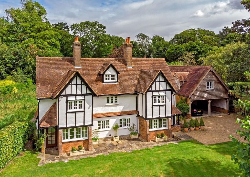 Property photo 1 of 40 5220801