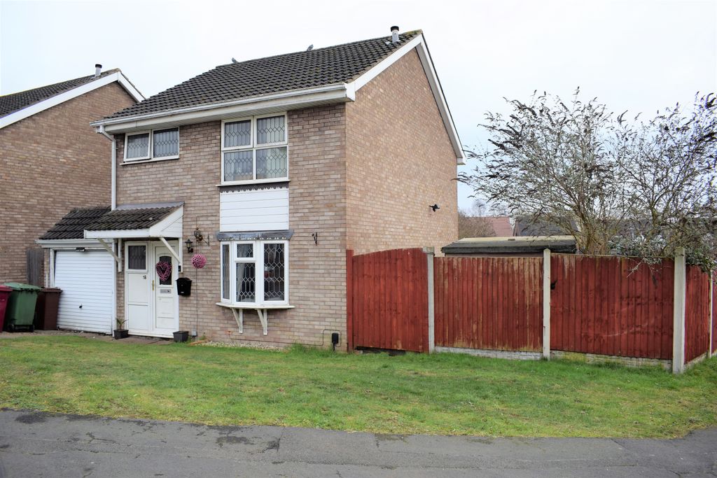 3 bed detached house for sale Broughton