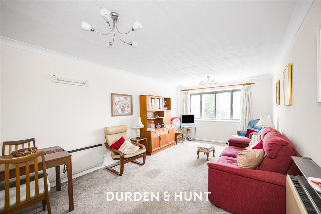 Property photo 3 of 11 Manor-4.Jpg