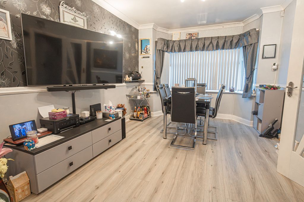 Property photo 3 of 17 20260312-Dsc0834820260312