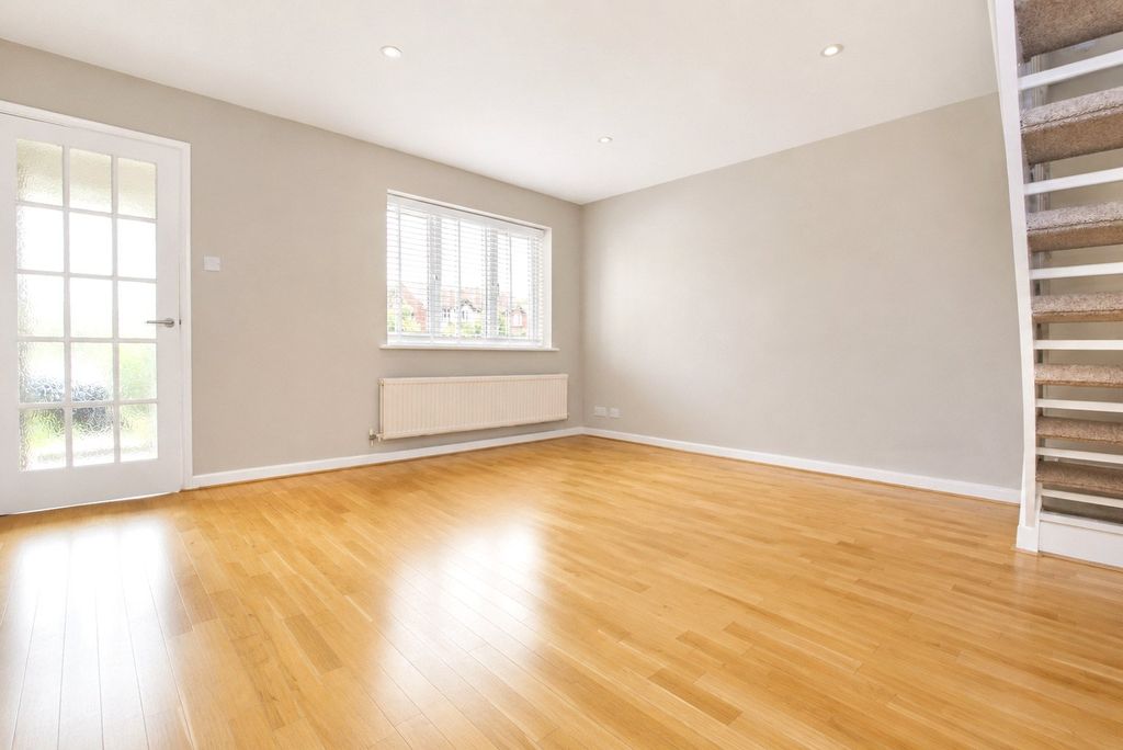 Property photo 3 of 8 Picture No. 08