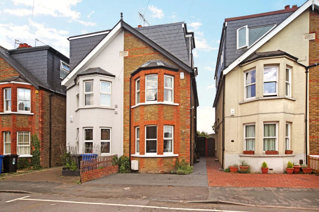 Property photo 2 of 16 Front