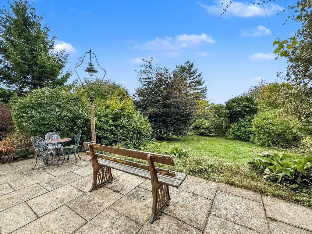 Property photo 3 of 14