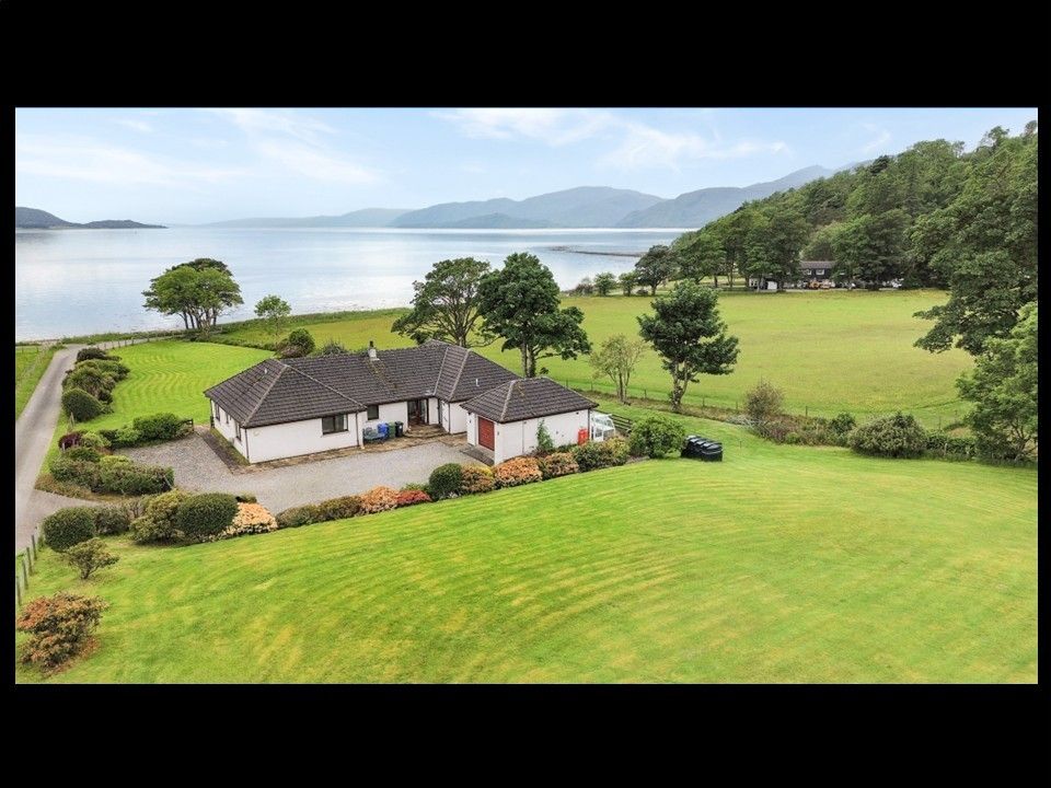 Property photo 3 of 61
