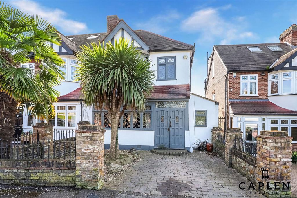 Property photo 1 of 29