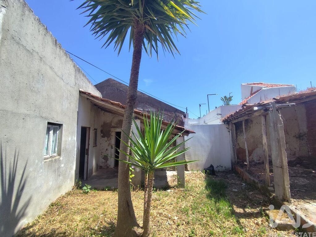 Property photo 3 of 38