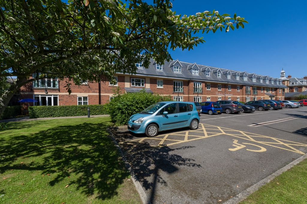 Property photo 3 of 3