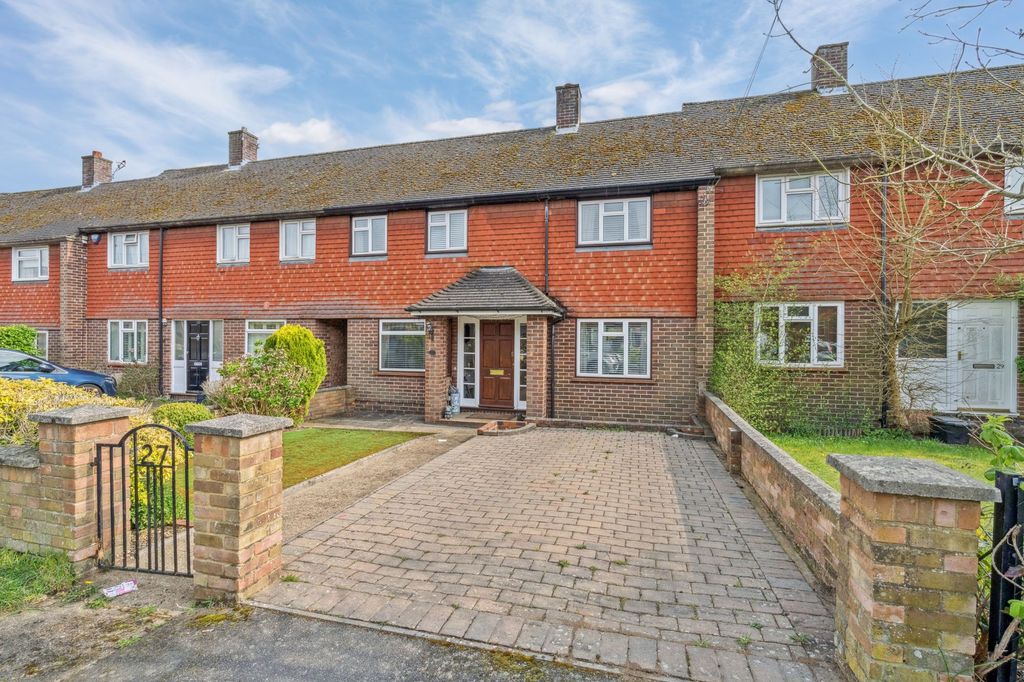Property photo 2 of 11