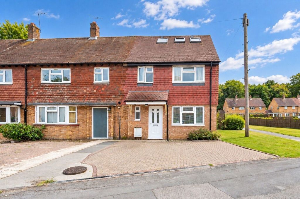 Property photo 2 of 18