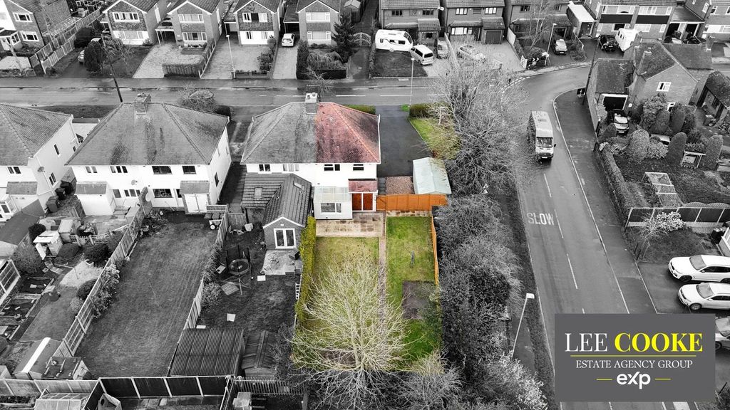 Property photo 3 of 43