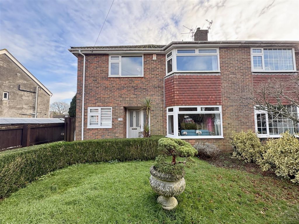 Property photo 3 of 11 Img_8923.Jpeg