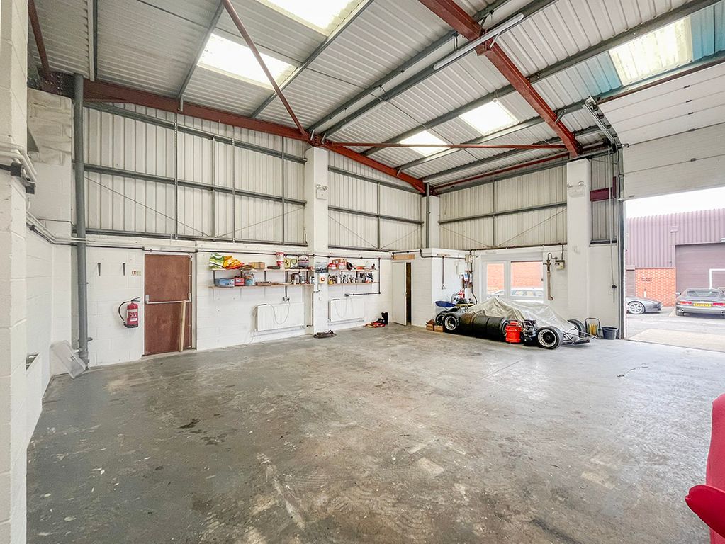 Property photo 3 of 7