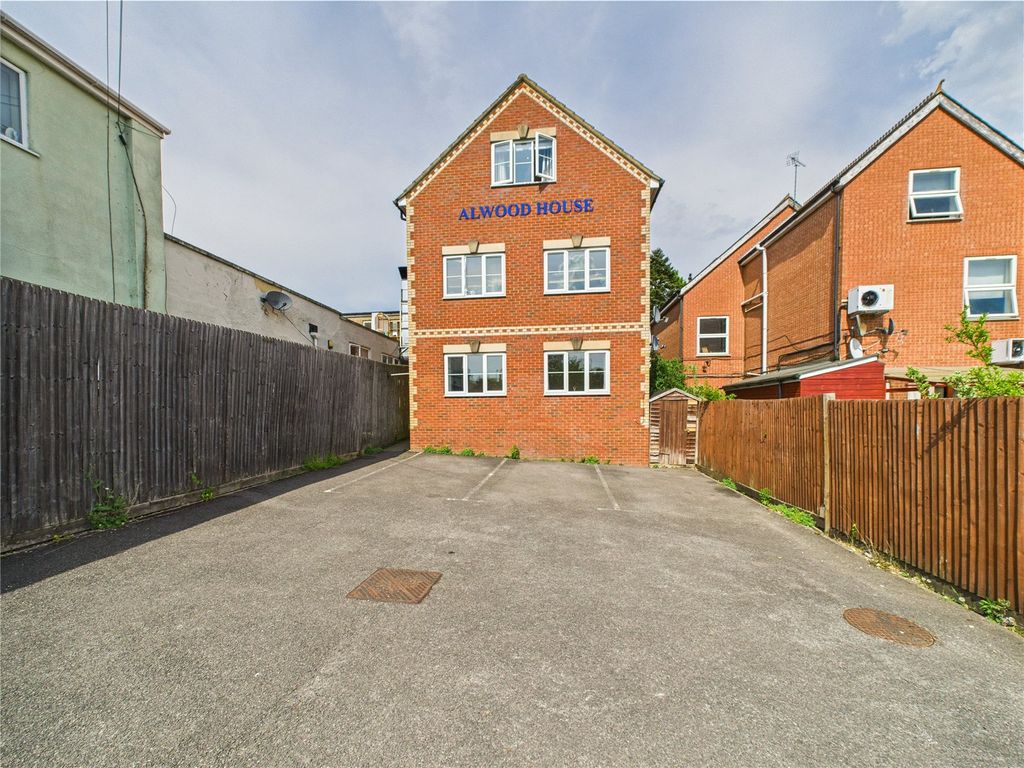 Property photo 2 of 13 Picture No. 13
