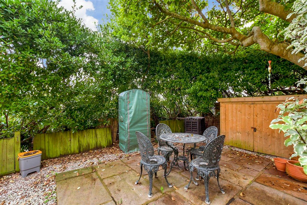 Property photo 2 of 13 Side Garden