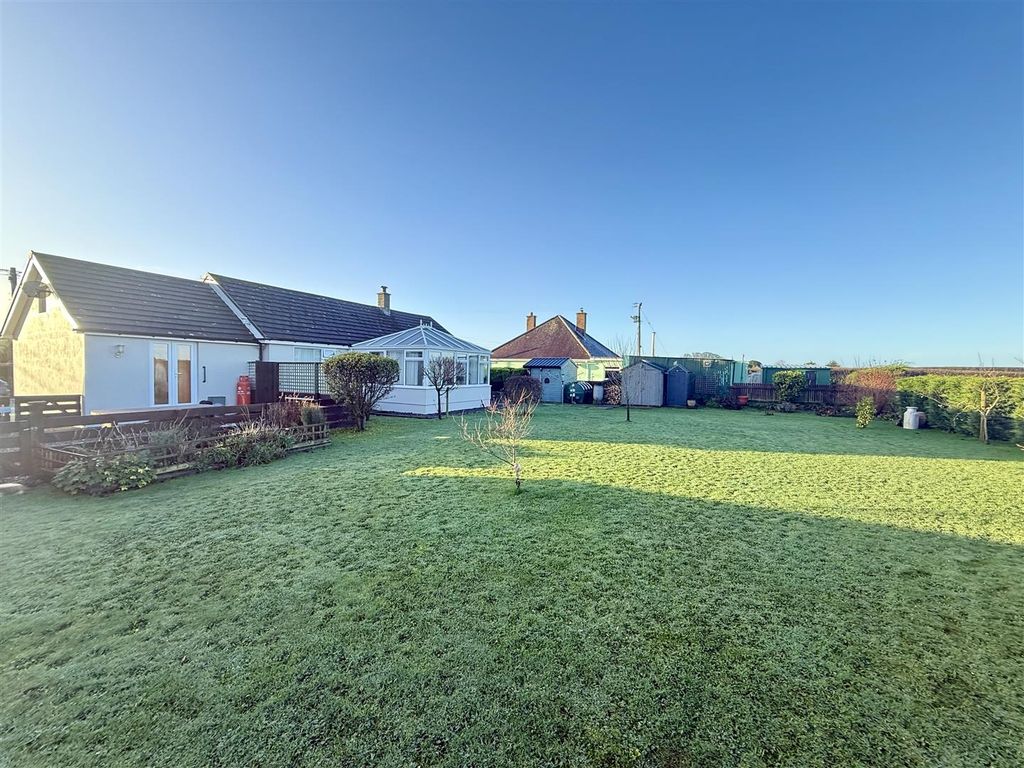 Property photo 2 of 33 Img_1009.Jpeg