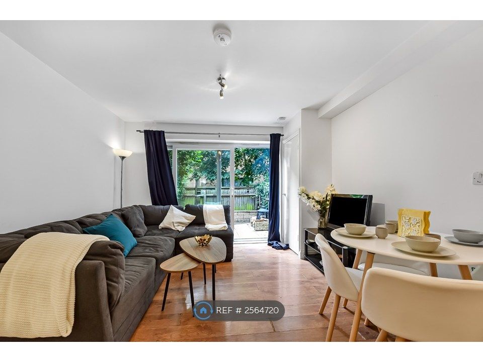 Property photo 1 of 16 Living Area / Dining Area
