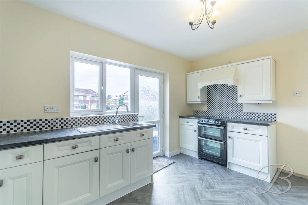 Property photo 3 of 19 Ccltd25.Jpg