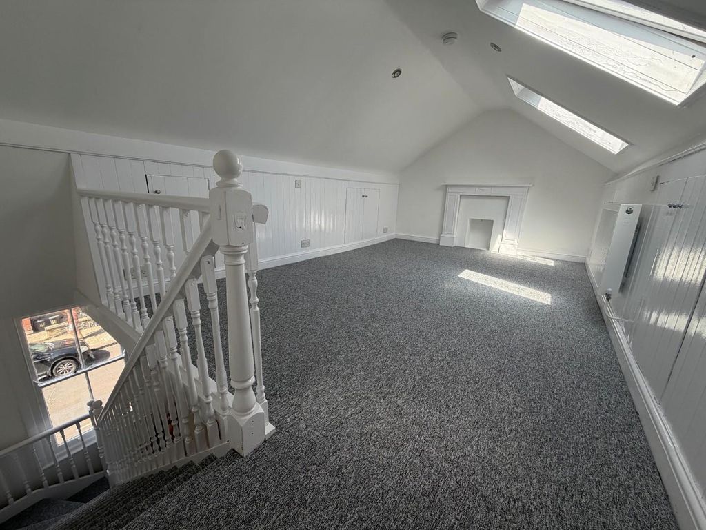 Property photo 3 of 12 51A Emu10.Jpg