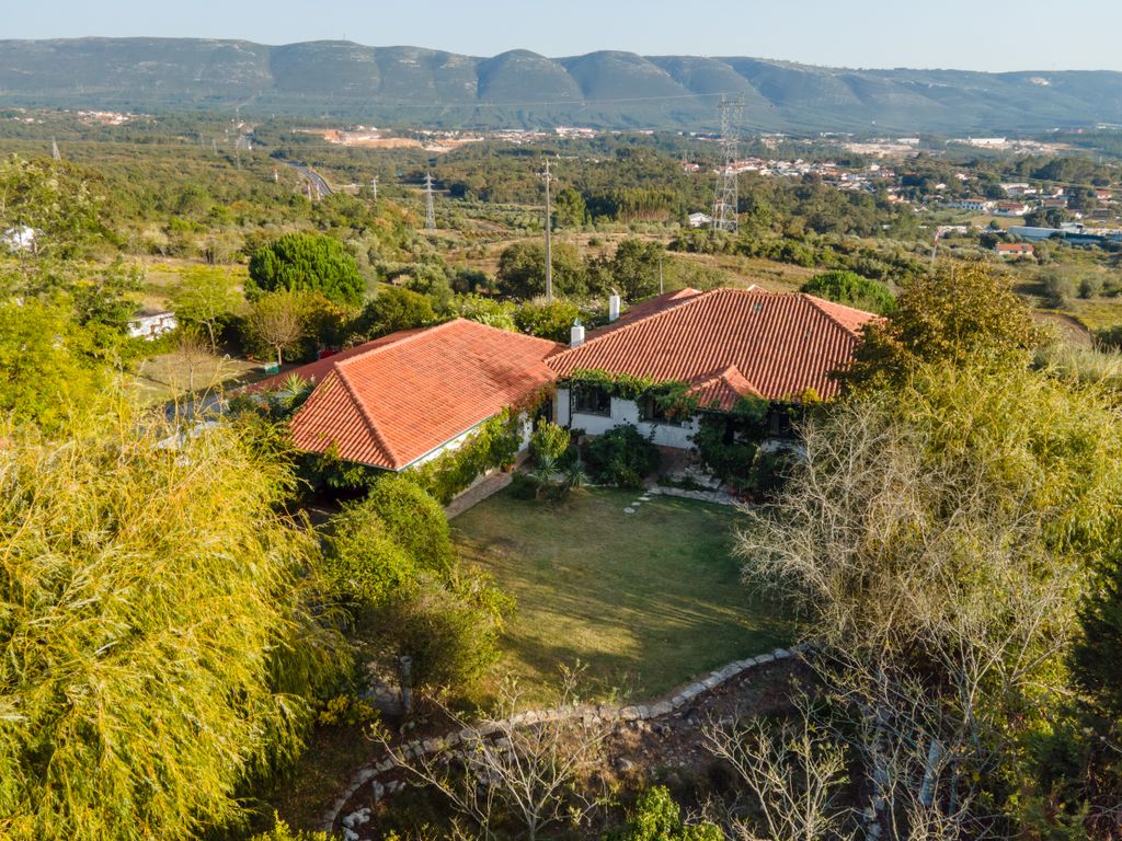 Property photo 1 of 23