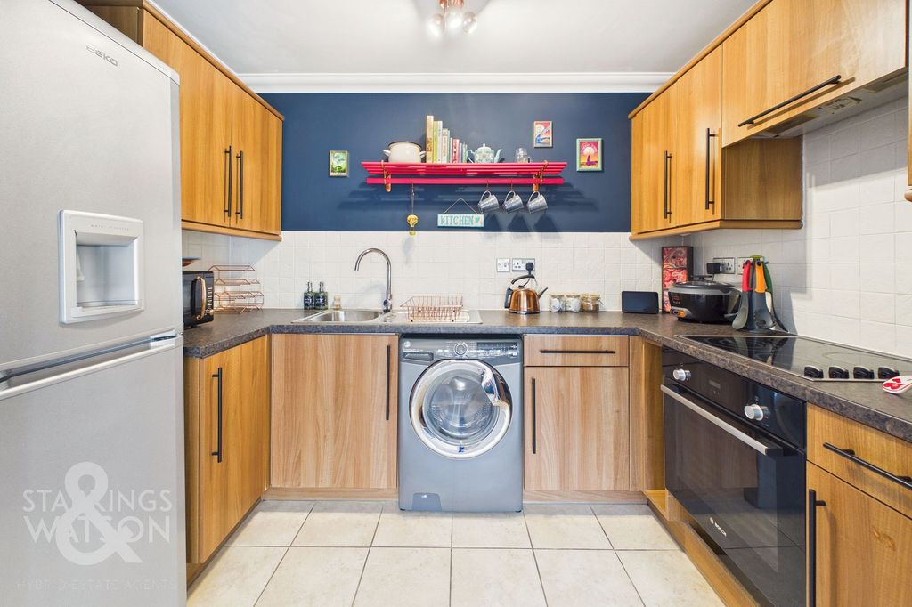 Property photo 3 of 20