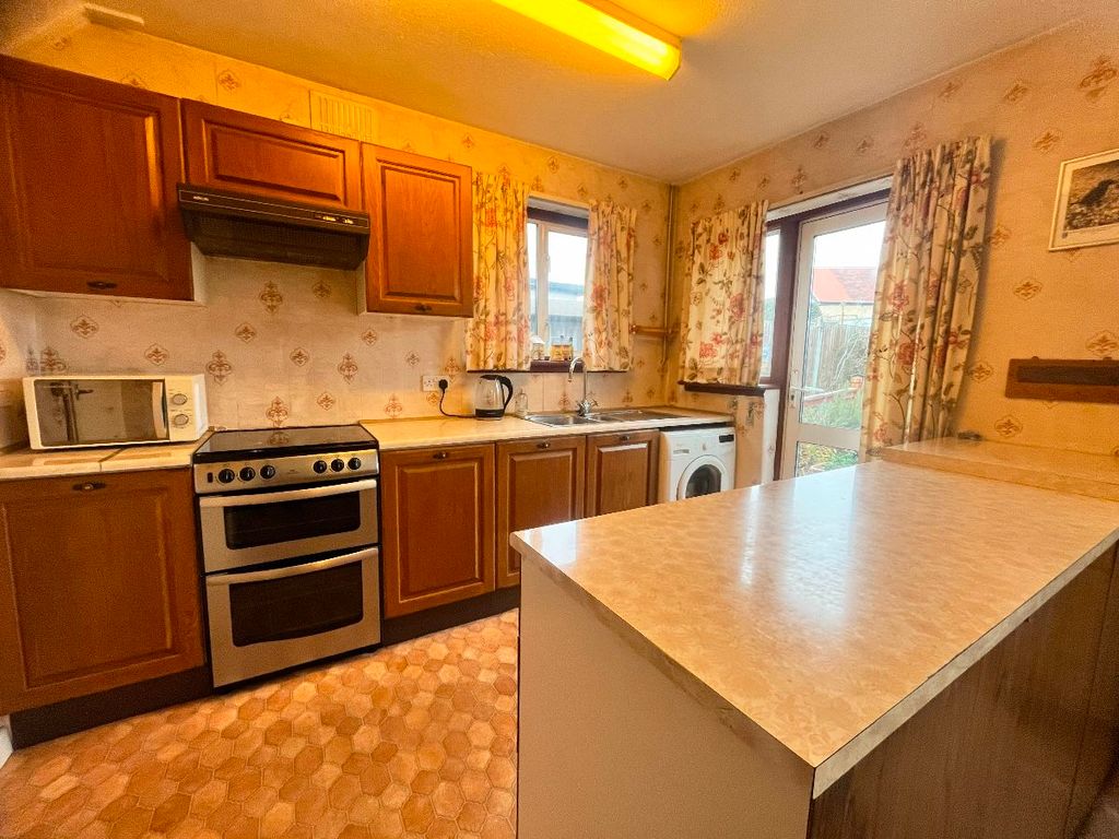 Property photo 3 of 15